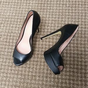 Black peep toe heel